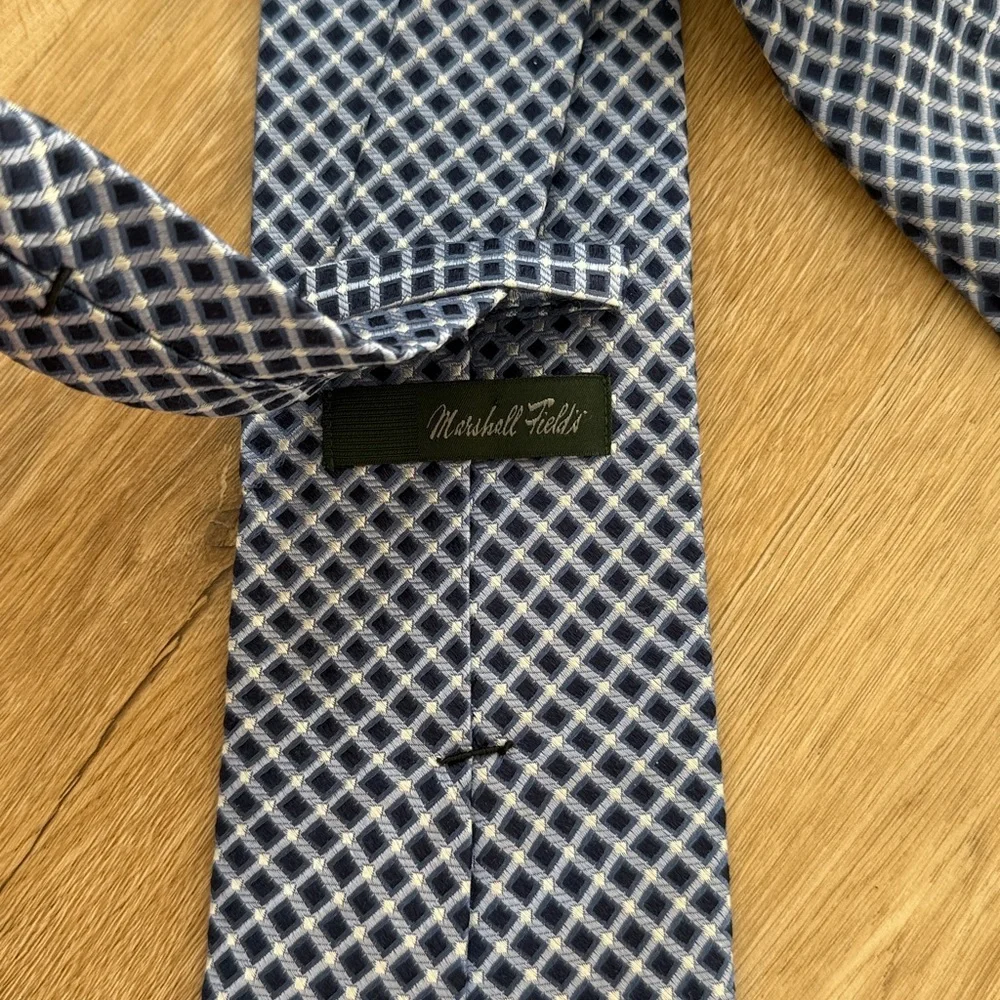 Marshall Fields Tie